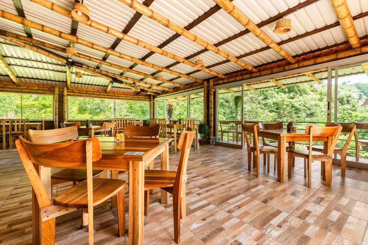 Hotel Rivel - Restaurant & Nature Retreat Turrialba Exteriér fotografie